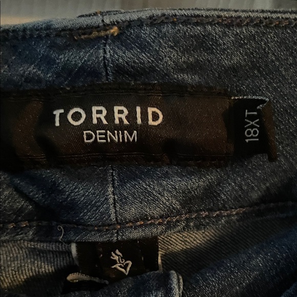 Torrid Women's Blue Skinny Jeans - Picture 4 of 5